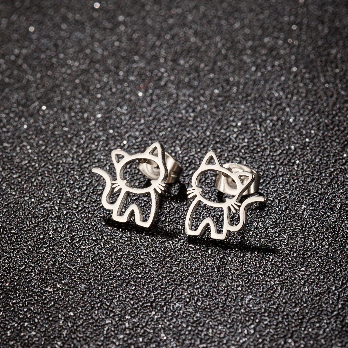 Animal Design Punk Stud Earrings